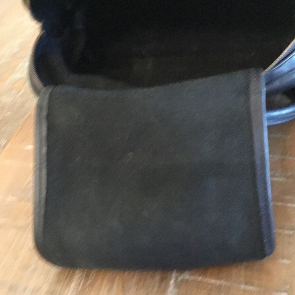Vintage Coach Bag Soft Satchel Black Leather Doctors Bag with Gold Hardware - Picture 10 of 12